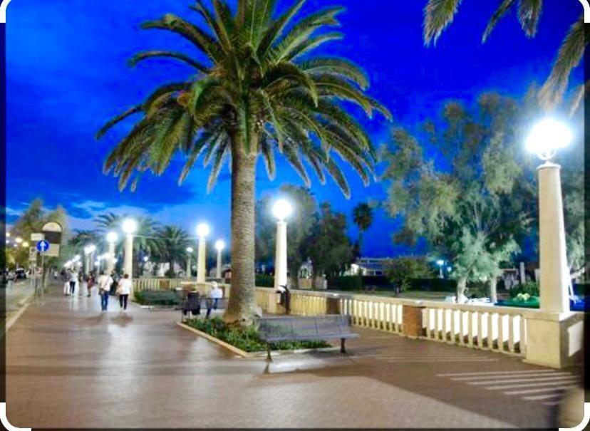 Beach E Relax A Giulianova Eksteriør bilde